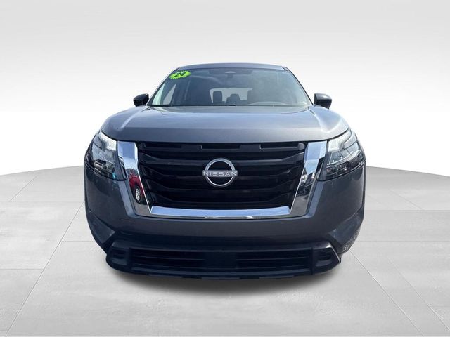 2024 Nissan Pathfinder S