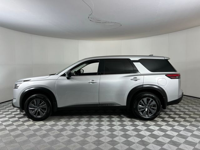 2024 Nissan Pathfinder S