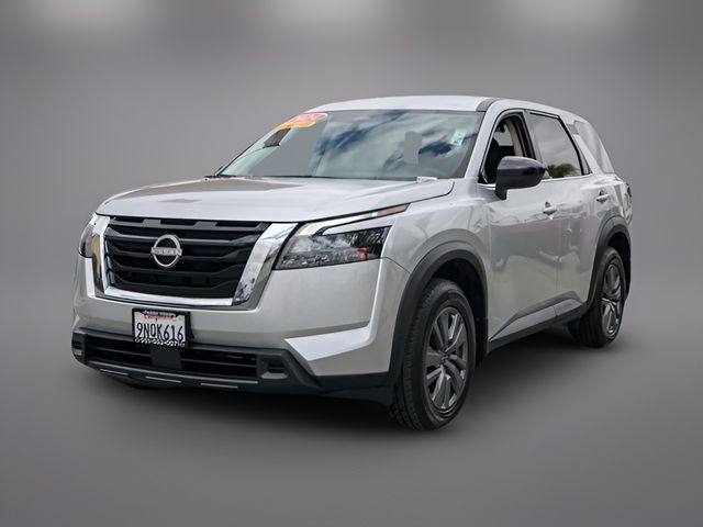 2024 Nissan Pathfinder S