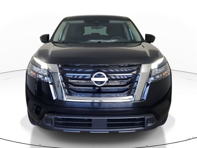 2024 Nissan Pathfinder S