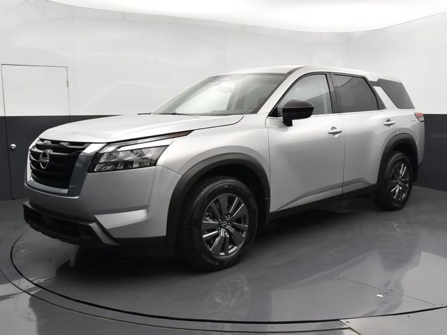 2024 Nissan Pathfinder S