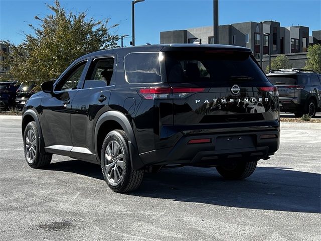 2024 Nissan Pathfinder S