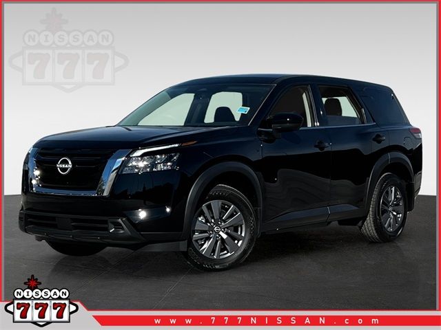 2024 Nissan Pathfinder S