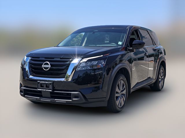 2024 Nissan Pathfinder S