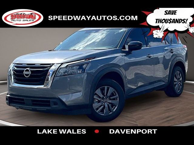 2024 Nissan Pathfinder S
