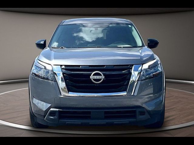2024 Nissan Pathfinder S