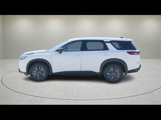 2024 Nissan Pathfinder S