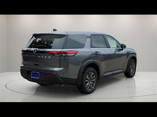 2024 Nissan Pathfinder S