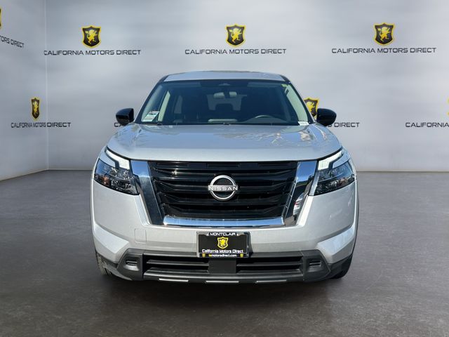 2024 Nissan Pathfinder S