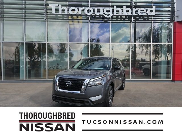 2024 Nissan Pathfinder S