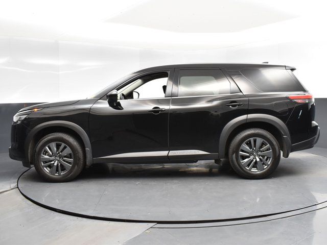 2024 Nissan Pathfinder S