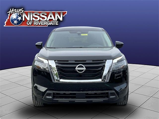 2024 Nissan Pathfinder S