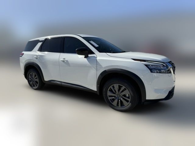 2024 Nissan Pathfinder S