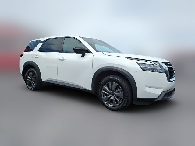 2024 Nissan Pathfinder S
