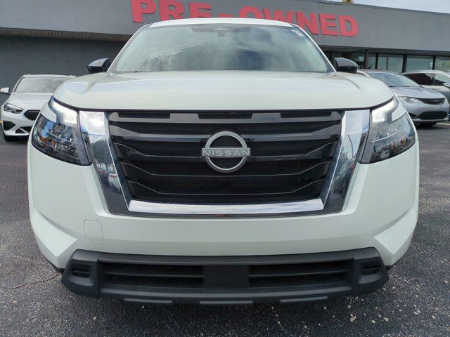 2024 Nissan Pathfinder S