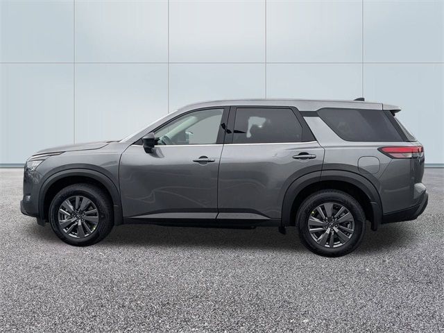 2024 Nissan Pathfinder S