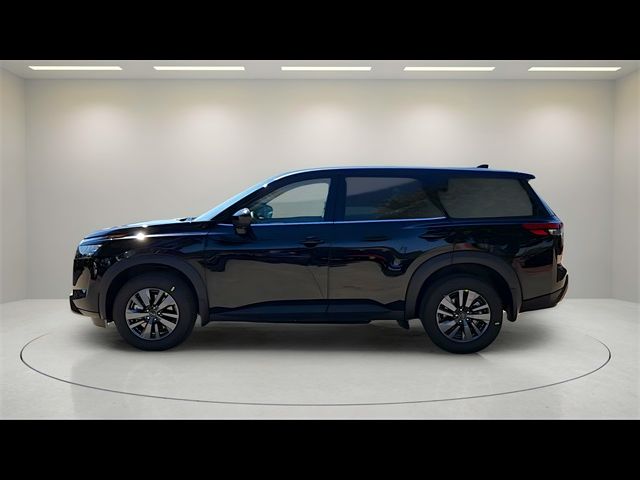 2024 Nissan Pathfinder S