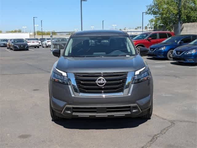 2024 Nissan Pathfinder S