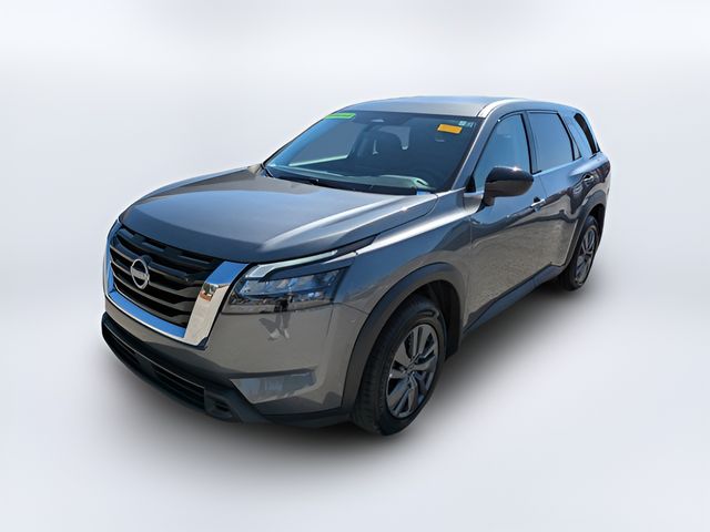2024 Nissan Pathfinder S