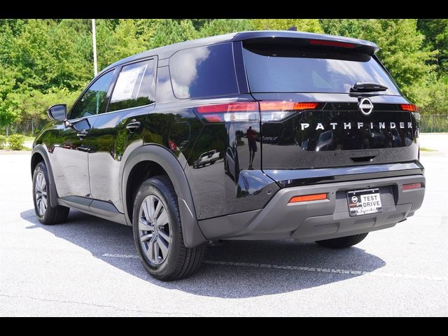 2024 Nissan Pathfinder S