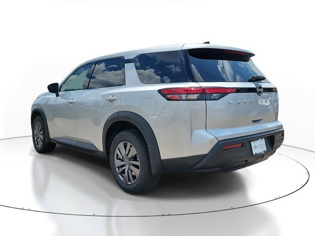 2024 Nissan Pathfinder S