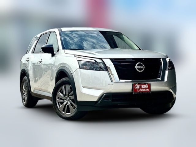 2024 Nissan Pathfinder S