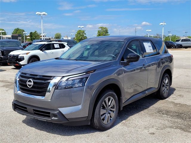 2024 Nissan Pathfinder S