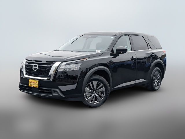 2024 Nissan Pathfinder S