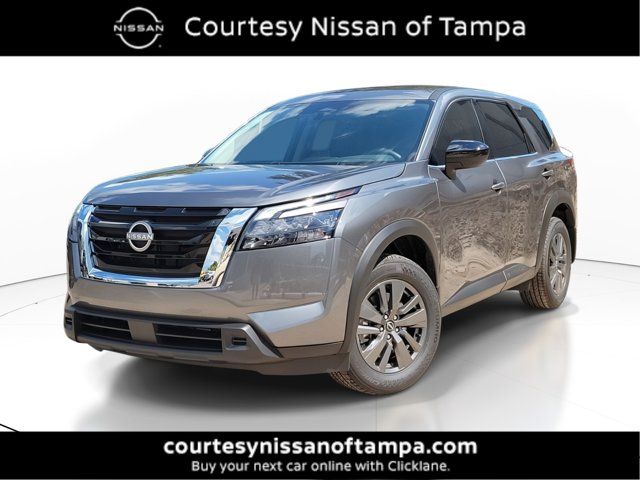 2024 Nissan Pathfinder S