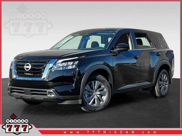 2024 Nissan Pathfinder S