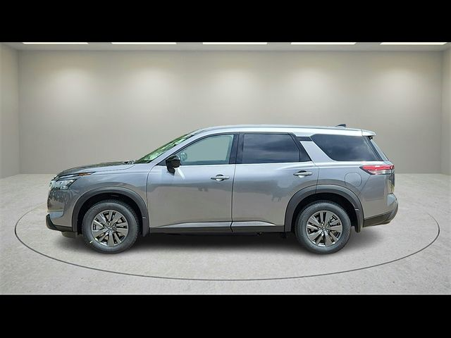 2024 Nissan Pathfinder S