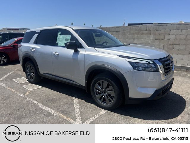 2024 Nissan Pathfinder S