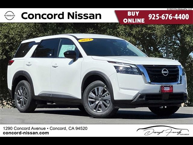 2024 Nissan Pathfinder S