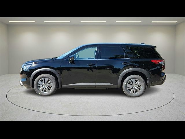 2024 Nissan Pathfinder S