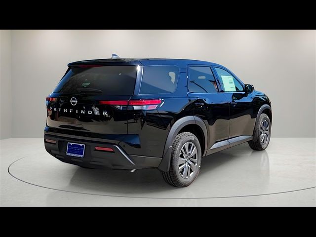 2024 Nissan Pathfinder S