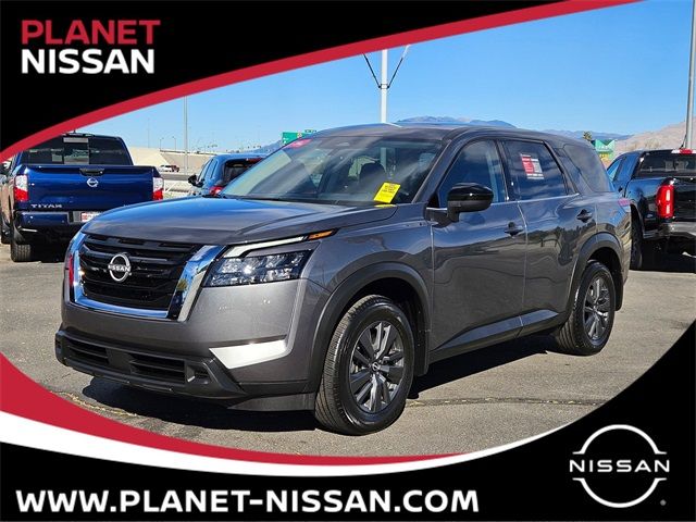 2024 Nissan Pathfinder S