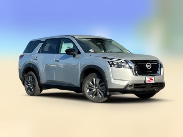 2024 Nissan Pathfinder S