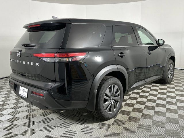 2024 Nissan Pathfinder S