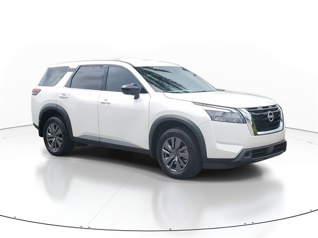 2024 Nissan Pathfinder S