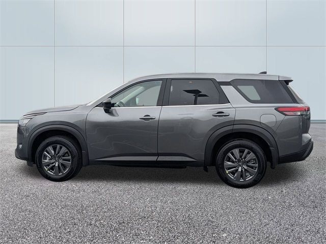 2024 Nissan Pathfinder S