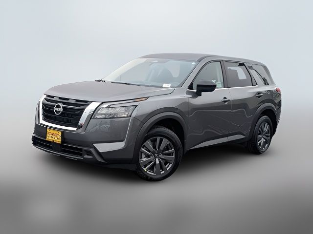 2024 Nissan Pathfinder S