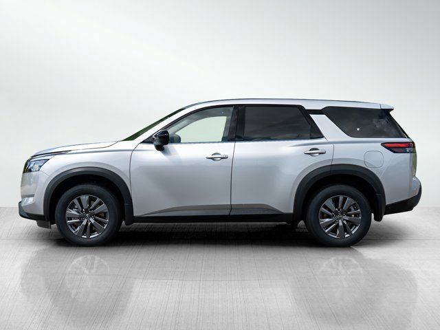 2024 Nissan Pathfinder S