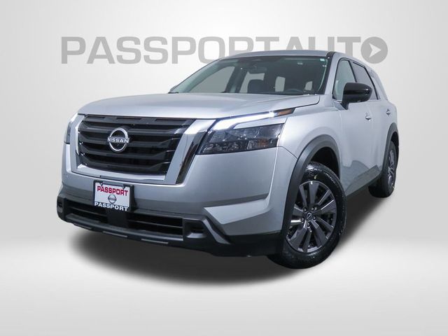 2024 Nissan Pathfinder S