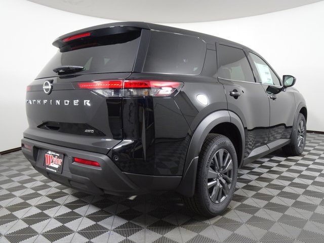 2024 Nissan Pathfinder S