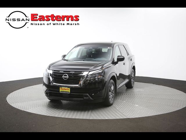 2024 Nissan Pathfinder S
