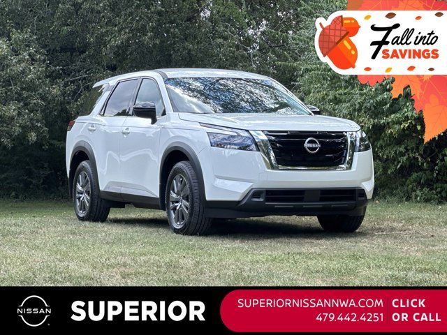 2024 Nissan Pathfinder S