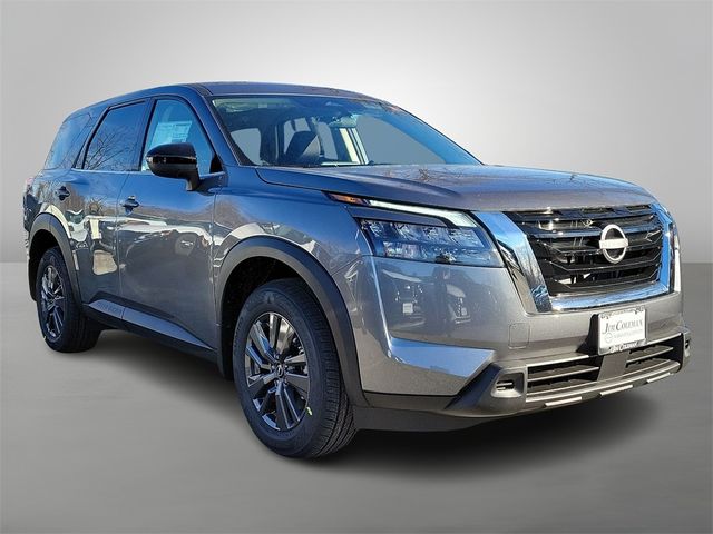 2024 Nissan Pathfinder S