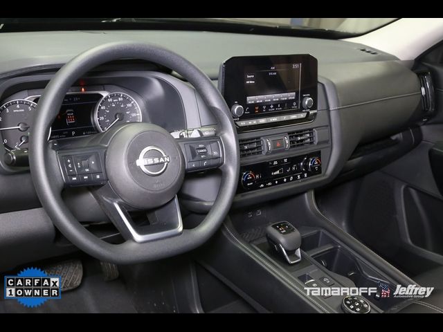 2024 Nissan Pathfinder S