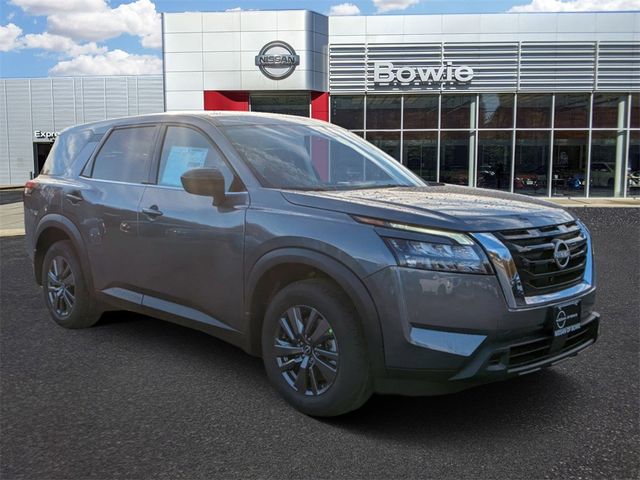 2024 Nissan Pathfinder S