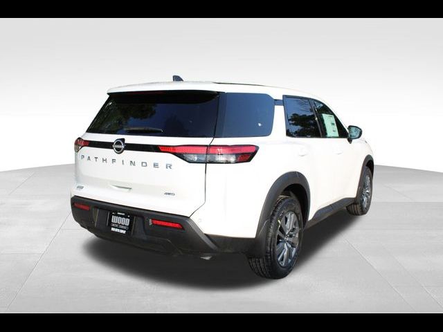 2024 Nissan Pathfinder S